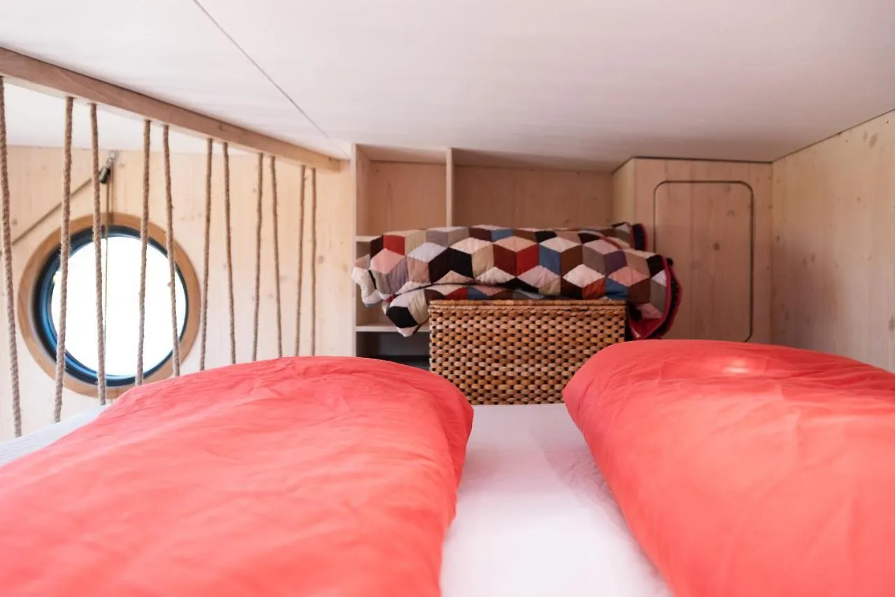 Besonderer Urlaub Auf Hausboot Tystnaden Hotel Hamburg 0*,