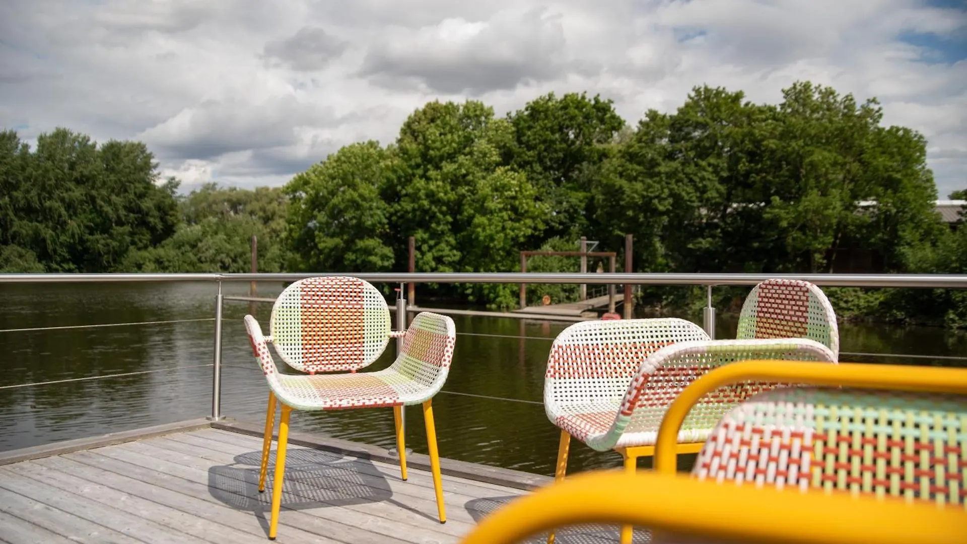 Besonderer Urlaub Auf Hausboot Tystnaden Hotel Hamburg 0*,  Germany